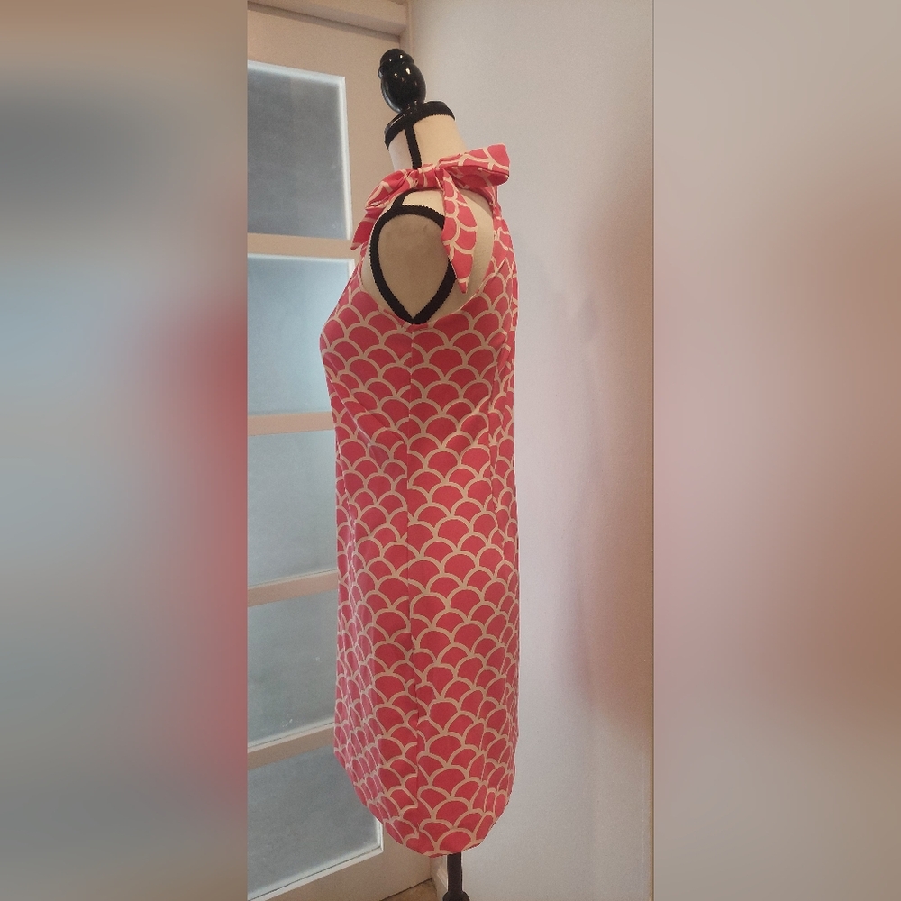 Katherine Way Made In Usa  Pink and White Scallop Mini Dress - Picture 3 of 7